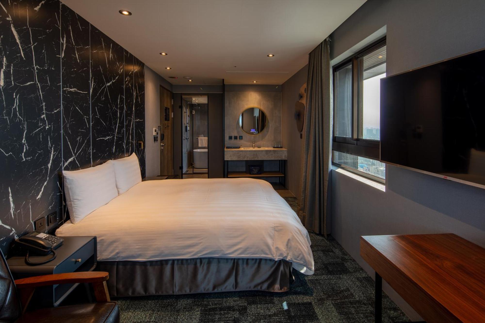 Roaders Plus Hotel - Taipei Station Zimmer foto