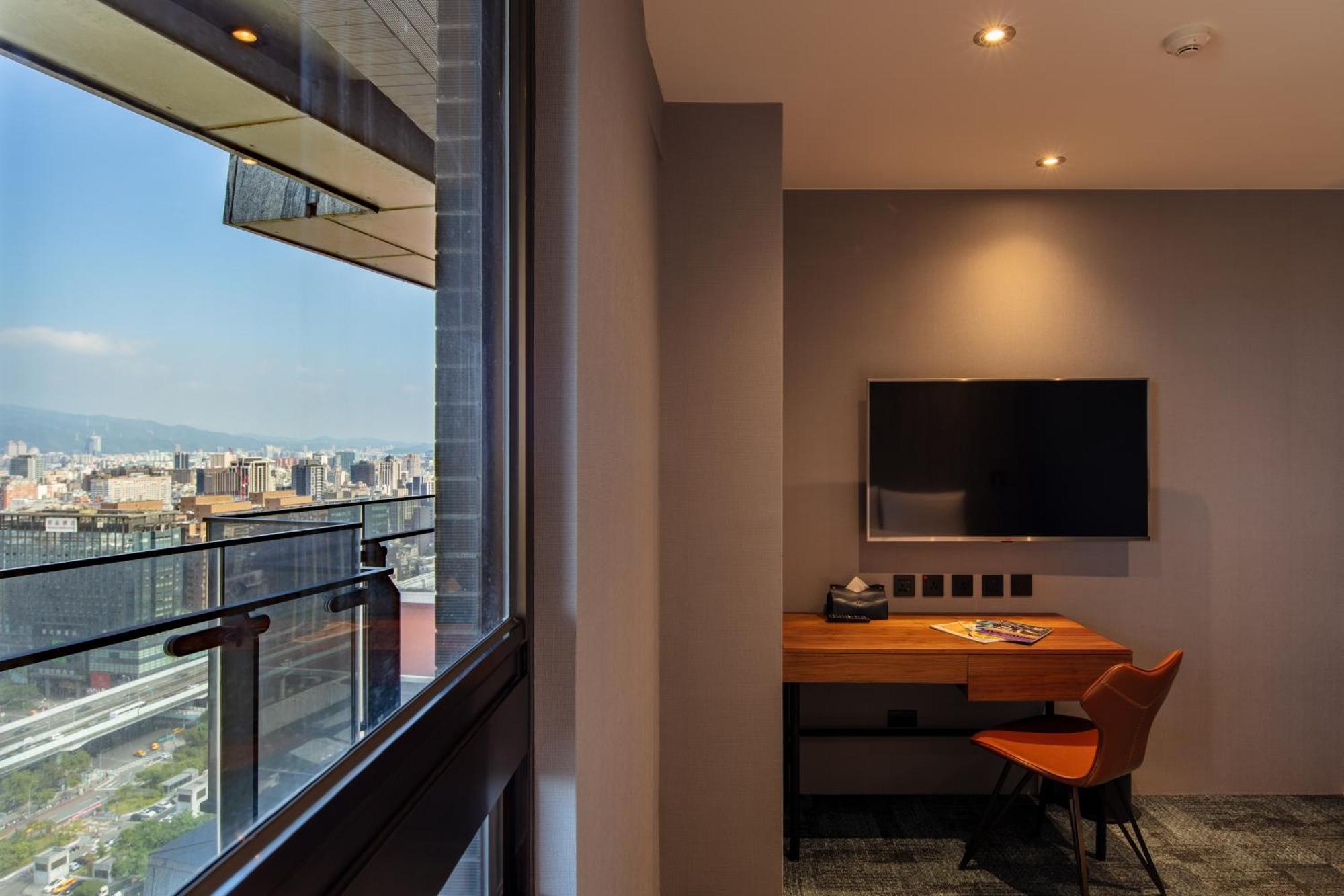 Roaders Plus Hotel - Taipei Station Zimmer foto
