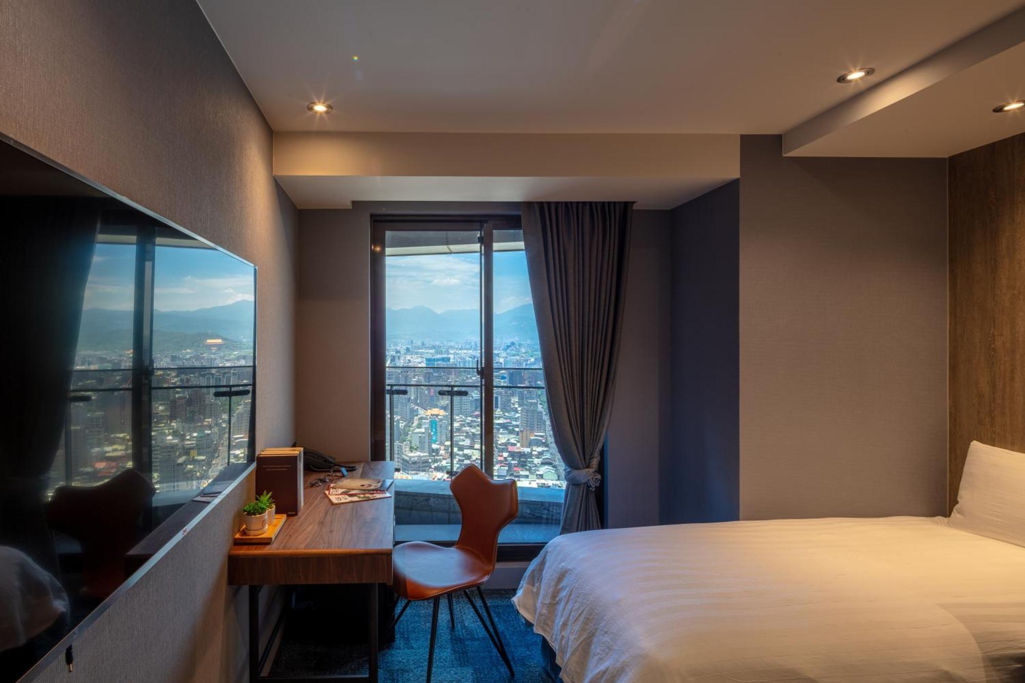 Roaders Plus Hotel - Taipei Station Zimmer foto